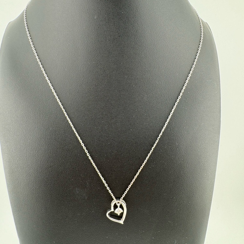 Moissanite pendant silver 925 floating dancing heart necklace by ZYI